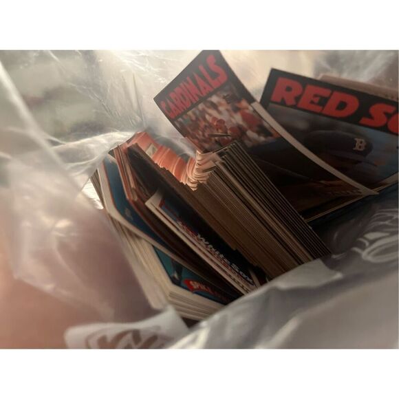 Baseball Cards - great condition - Picture 15 of 16